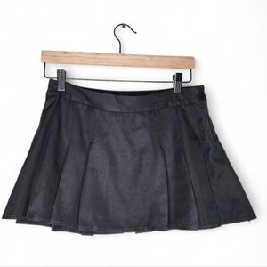 Collusion Pleated Mini Skirt in Black Size 2